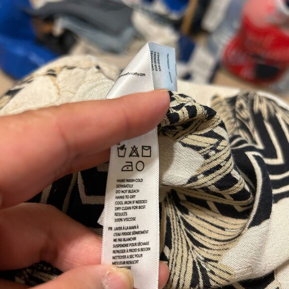 Amuse Society Frill Seeker Maxi Wrap Dress Womens Small Black Tan Floral  Ruffle - Picture 8 of 8